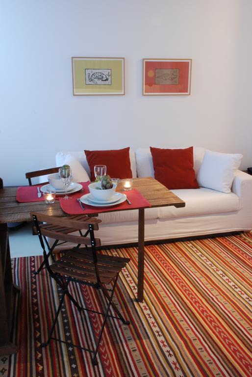 Cosy Corner Apartment Paris